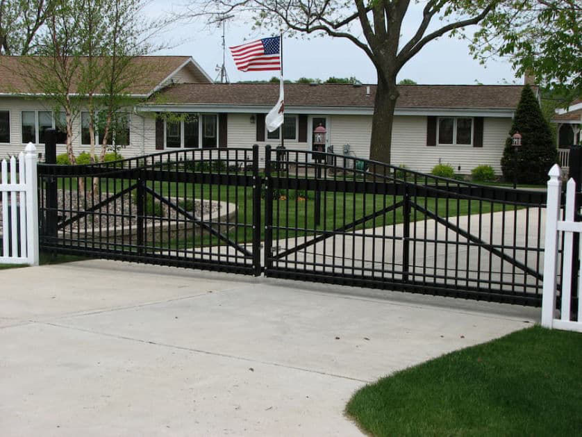 ornamental-steel-gate-sager-fencing
