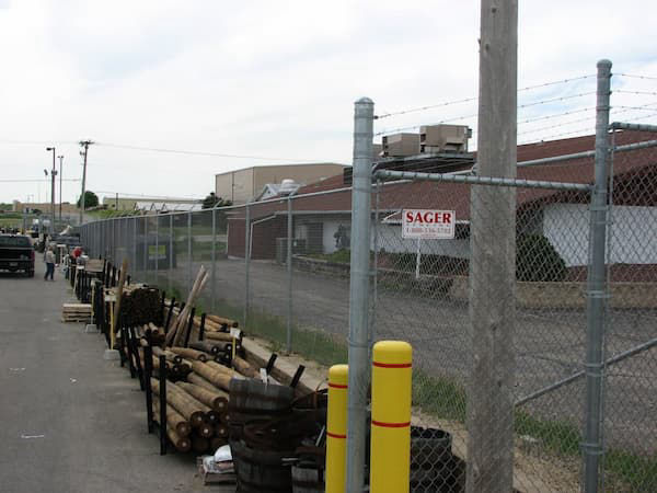 chain-link-galvanized-commercial-sager-fencing